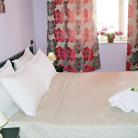 فندق Jolly Center 3*