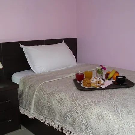 酒店 Jolly Center 地拉那