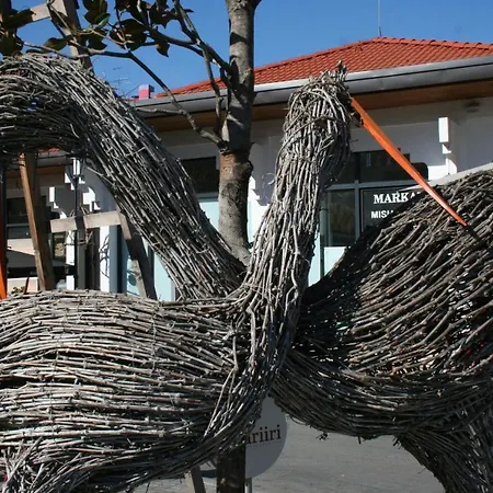 Jolly Center 地拉那