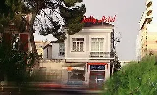 乔利市中心酒店 酒店 地拉那